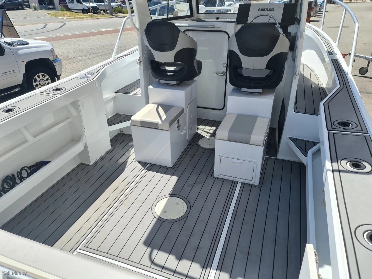 Wild Boats 6.25 Walk Around_4