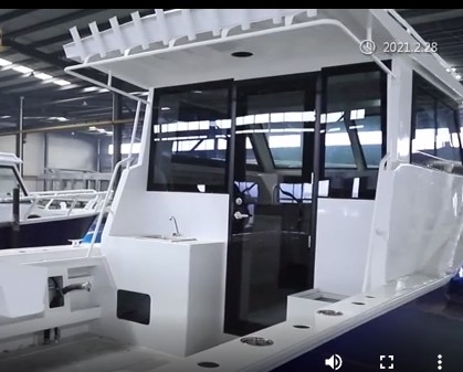 7.5 Rear Deck Door & Sink